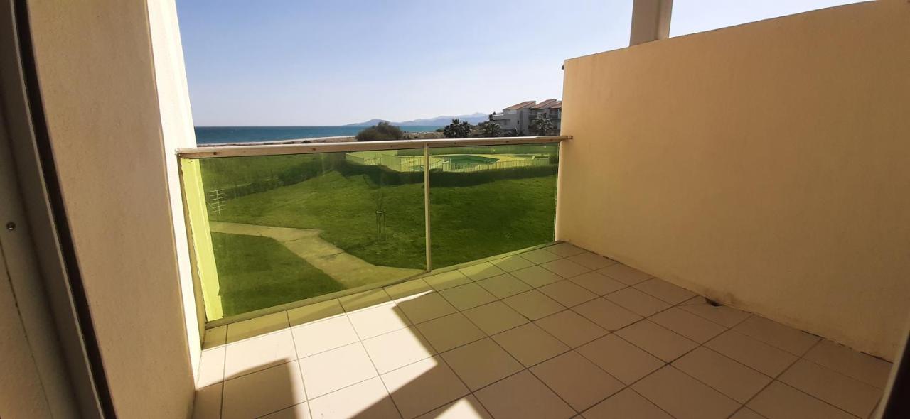 Les Goellettes : Vue Mer Et Piscine Saint-Cyprien  Luaran gambar